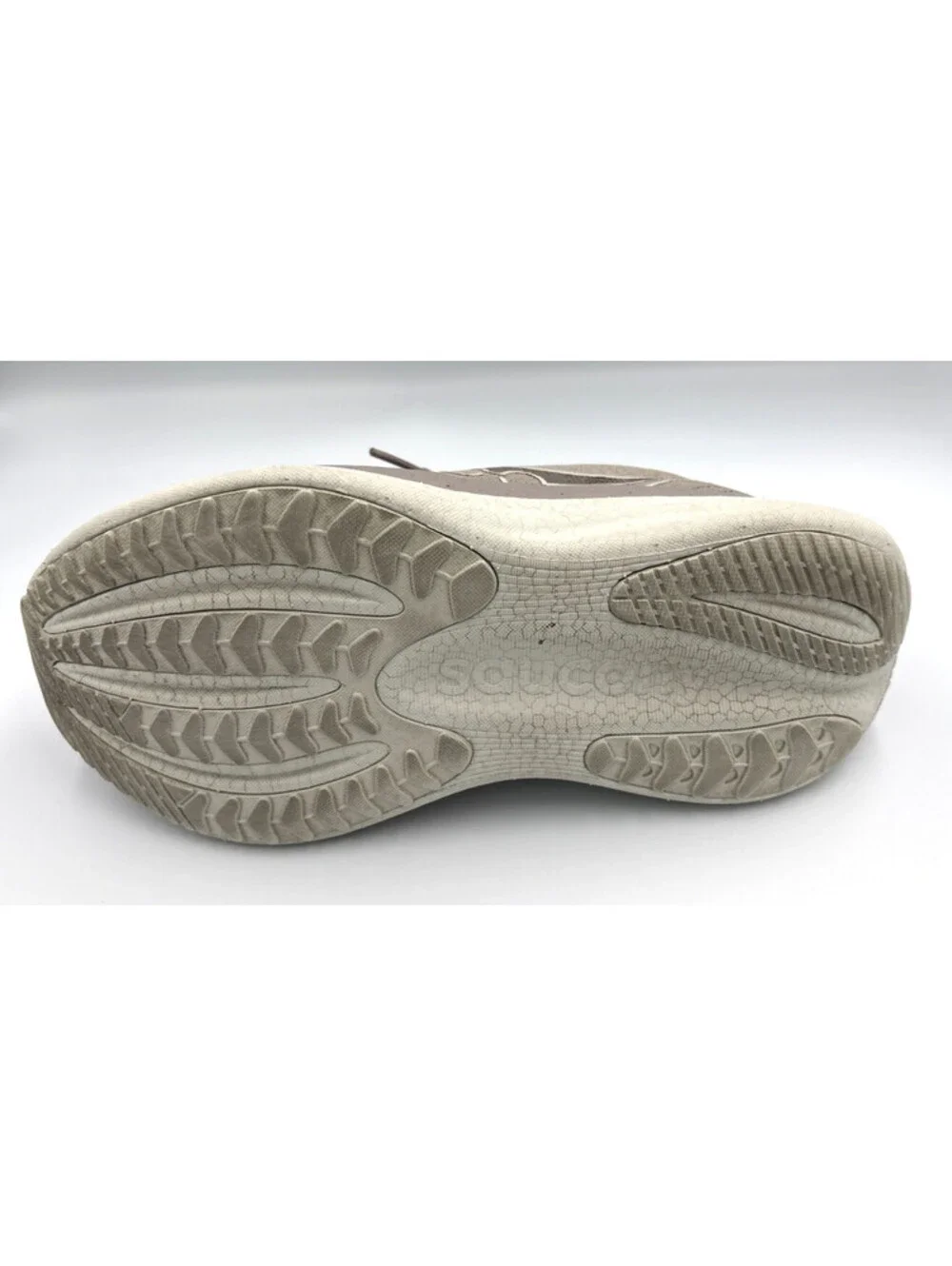 Saucony Triumph 23 Taupe Running Shoes Women's 8.5 S11023-231